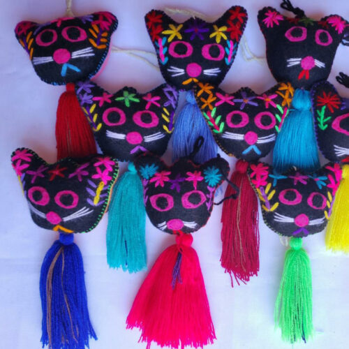 Gatitos de Fieltro Bordado